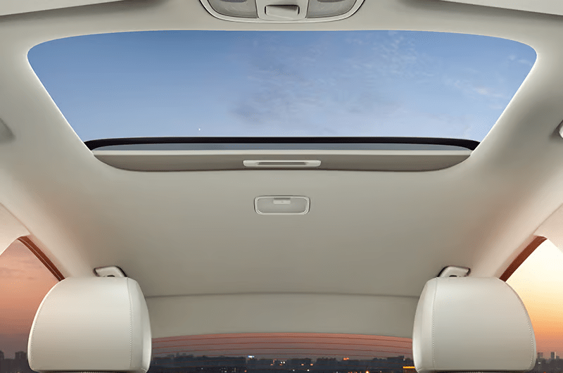 Hyundai Verna smart electric sunroof
